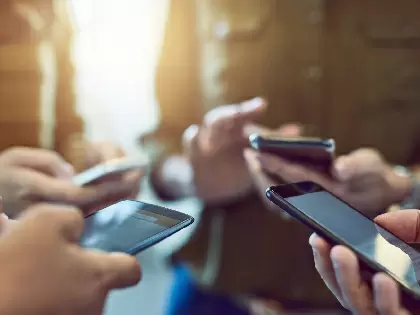 discover-the-best-free-government-cell-phones