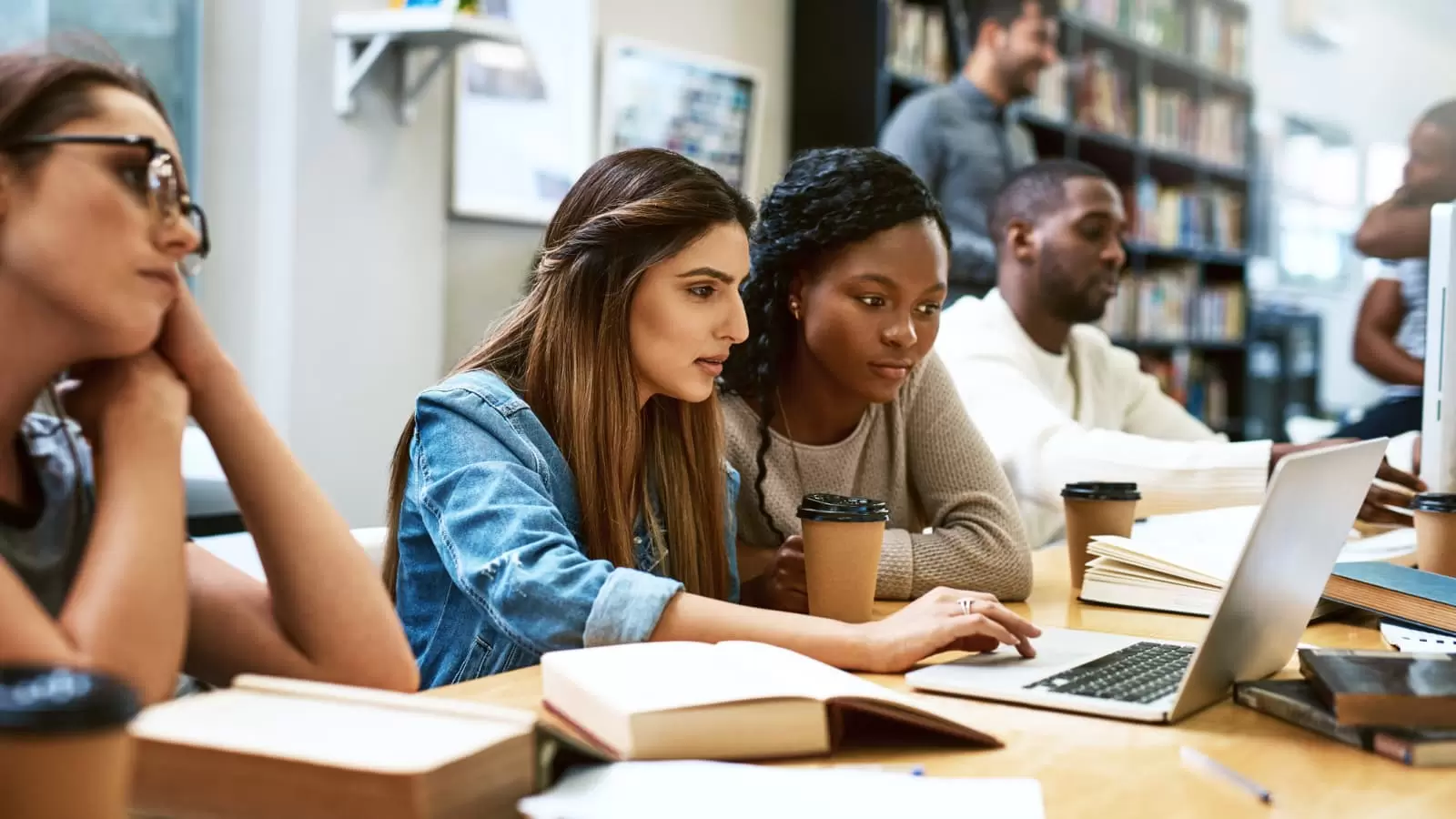 How To Get A Free Laptop For College_4