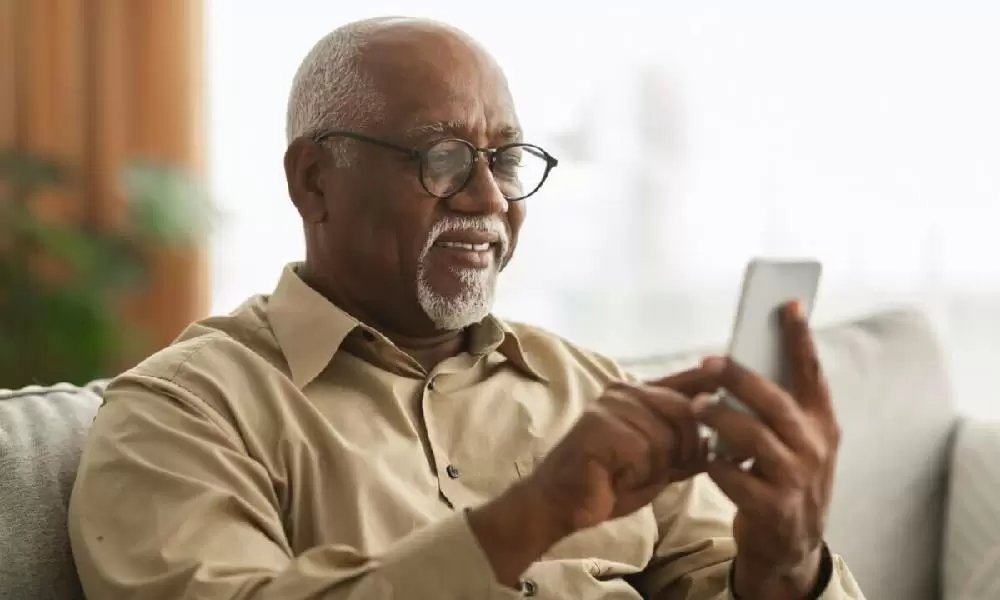 Phones At No Charge For Seniors_1