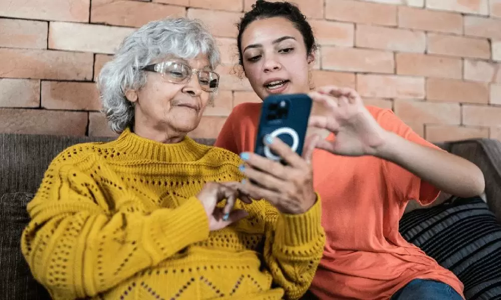 Phones At No Charge For Seniors_4